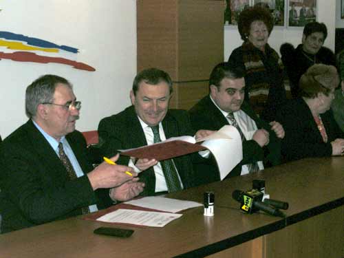 USL Maramures a semnat protocol (c) eMM.ro